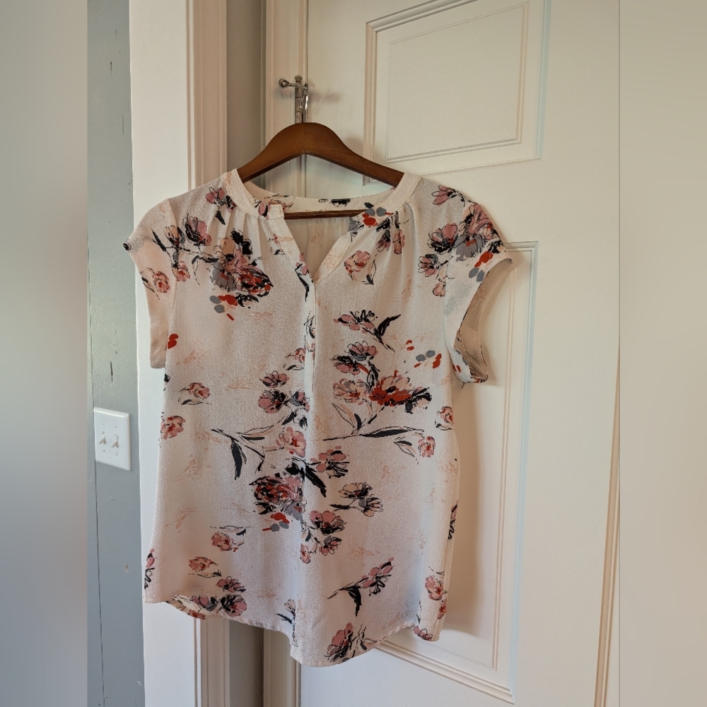 Fun 2 Fun Pink Buttoned Blouse with Mandarin Collar